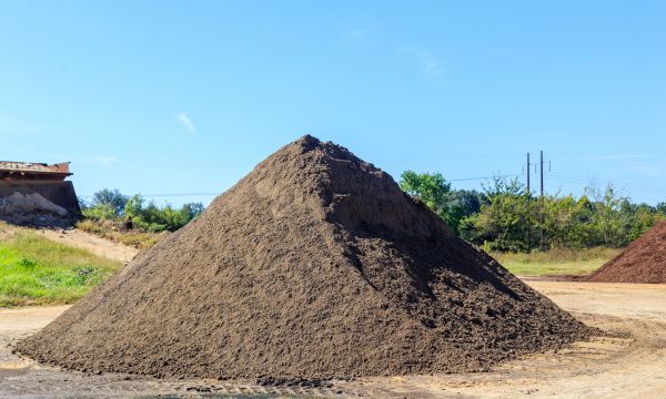 Black Dirt Delivery in Sun Prairie