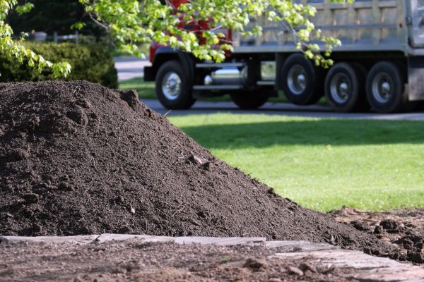 Yard Dirt Delivery in Sun Prairie