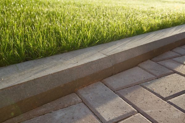 Lawn Edging Replacement in Sun Prairie