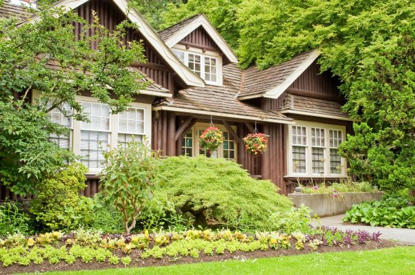 Log Home Landscaping in Sun Prairie