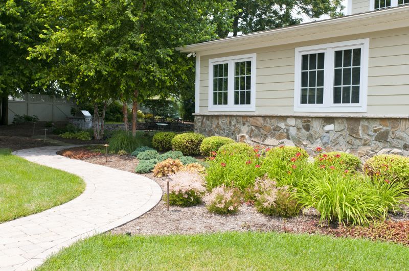 Who Does Landscapings